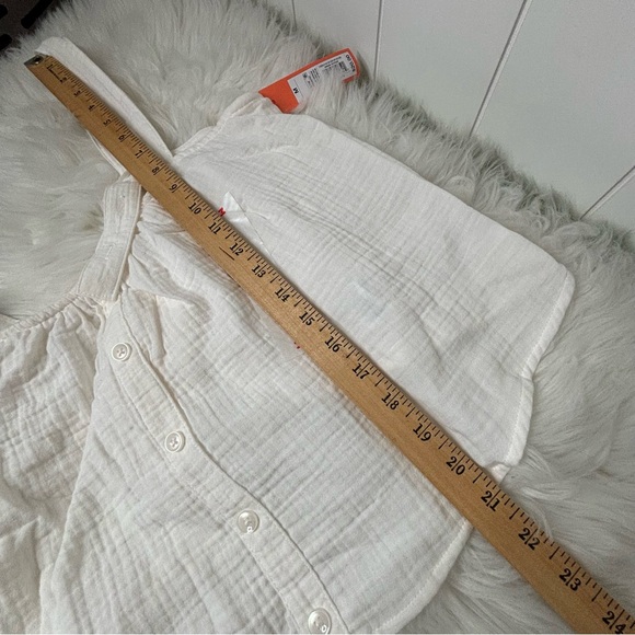 NWT Colsie white flowy tank top Medium - Picture 6 of 9